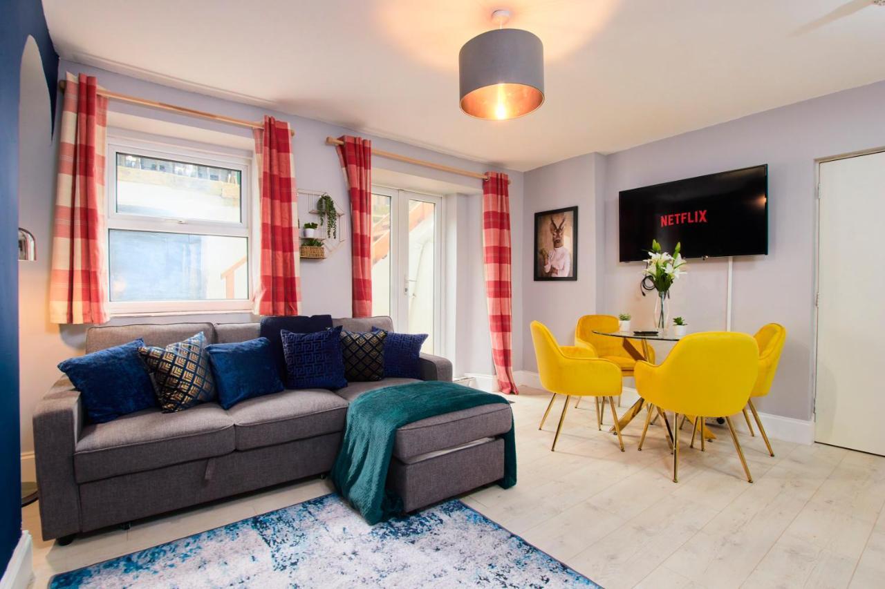 Stylish 2 Bedroom In Clifton - Garden Appartement Bristol